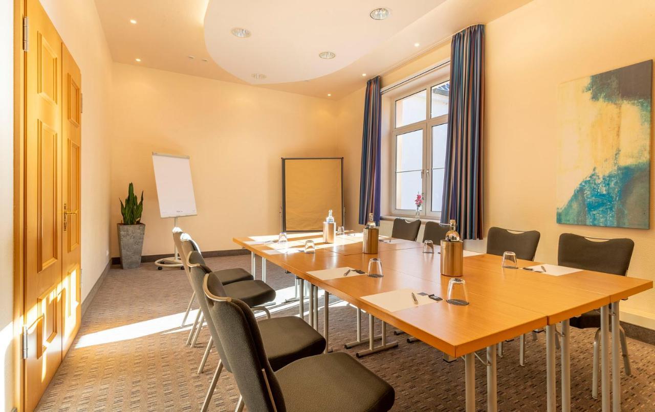 Parkhotel Berghoelzchen Hildesheim Exterior foto
