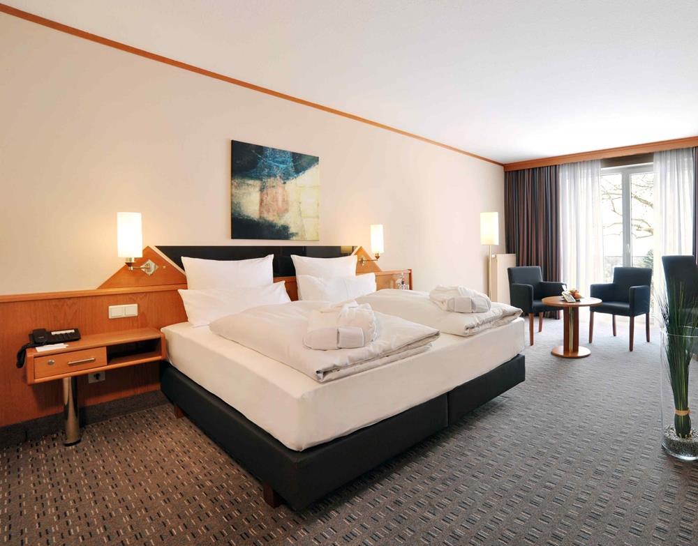 Parkhotel Berghoelzchen Hildesheim Habitación foto