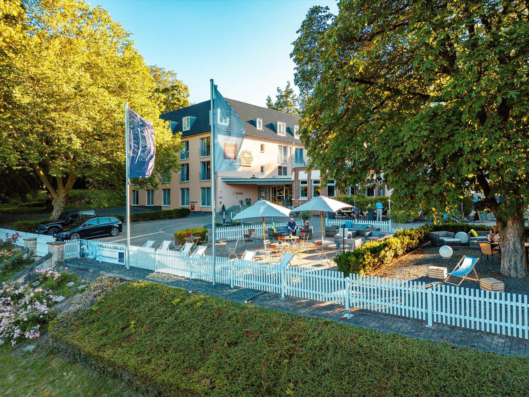 Parkhotel Berghoelzchen Hildesheim Exterior foto